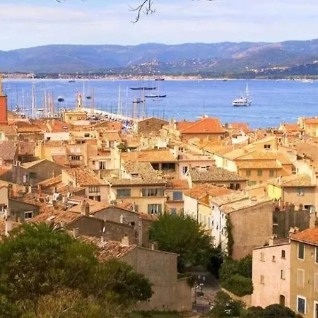 Valmer Vue Panoramique Avec Piscine 別荘