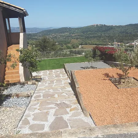 Hébergement de vacances Valmer Vue Panoramique Avec Piscine *